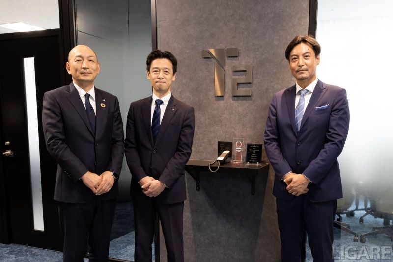 左から佐川急便 枝川和弘取締役、セイノーホールディングス 河合秀治 執行役員、T2 森本成城 CEO