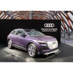 アウディ初の電動コンパクトSUVが日本発売