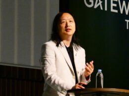 オードリー・タン氏が登壇