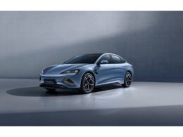 BYDがBEVセダン「SEAL」を日本で発売
