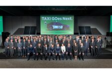 MoTがタクシー産業GX発表会、EV車両から始める日本の脱炭素