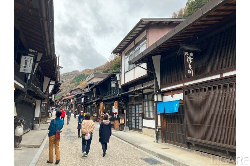 江戸時代の建物も残る「奈良井宿」の町並み