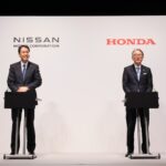 左から日産内田社長、ホンダ三部社長 日産プレスリリースより