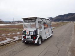 専用レーンでレベル4の自動運転をするこあにカー