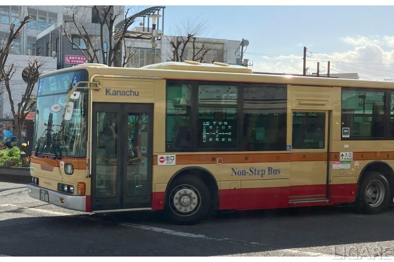 神奈中のノンステップバス