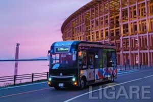 万博のシンボル「大屋根リング」とe Mover