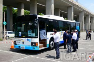 側方衝突警報システムのデモを実施