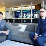 S.RIDE株式会社 代表取締役社長の西浦賢治氏(左)と株式会社ニューステクノロジー代表取締役の三浦純揮氏(右)