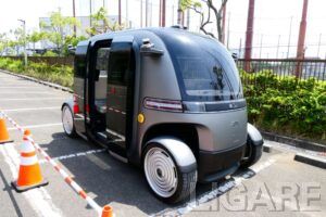 自動運転小型EV「ピクセルインテリジェンスRoboBus」