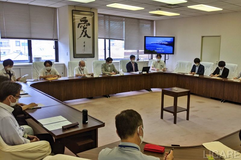 地域公共交通検討会の様子