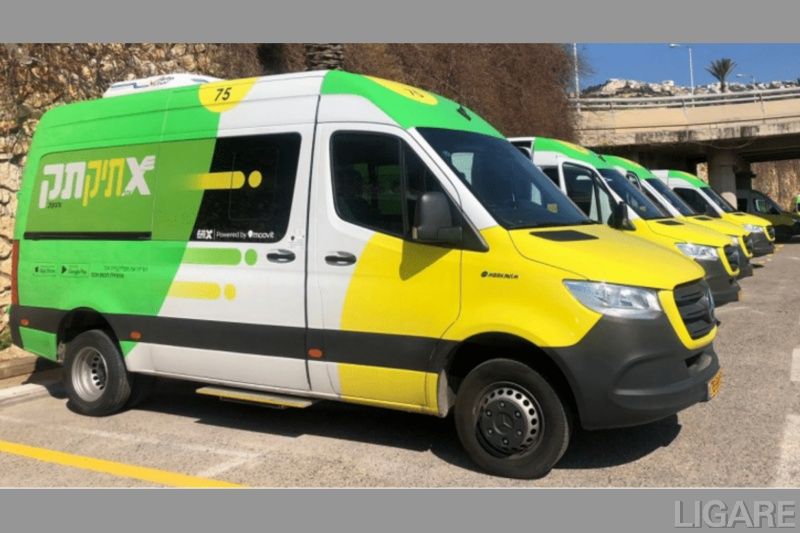 Moovitがイスラエルで提供するオンデマンド交通サービスの車両（提供：丸紅）
