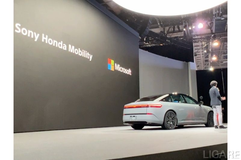 AIの活用ではMicrosoftとパーソナルエージェントの開発を行う