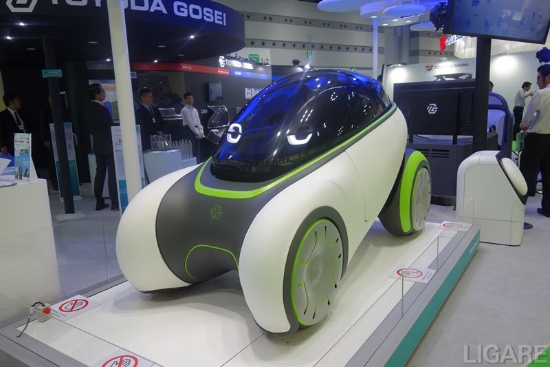 豊田合成、人とスキンシップするクルマ 感情表現にTポーズまで