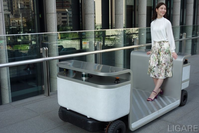 「iino type-S」 走行デモの様子