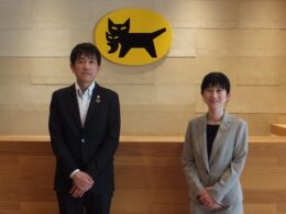 (左)ヤマト運輸 グリーン・モビリティ事業戦略部長 上野公氏(右)ヤマトエナジーマネジメント 代表取締役社長 森下さえ子氏