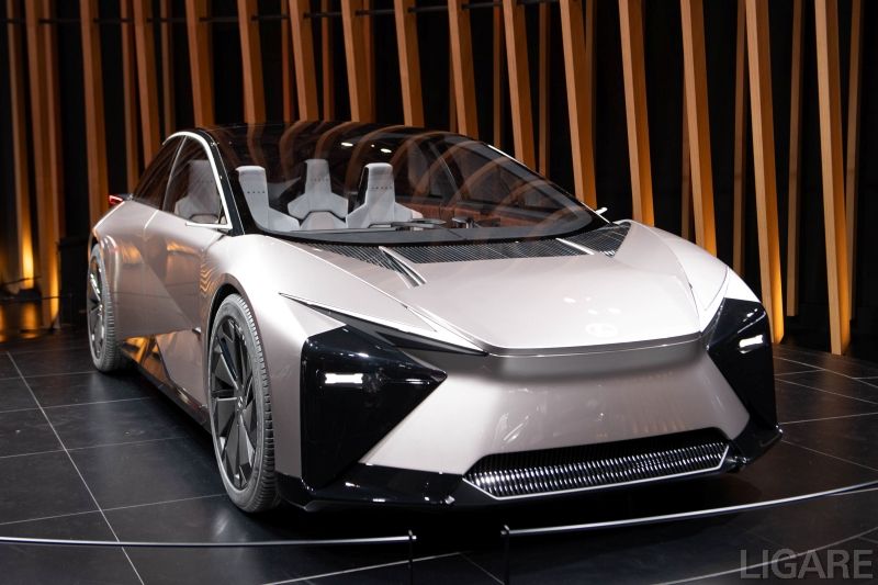 レクサス「LF-ZC」