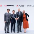 三菱ふそう、日野26年4月経営統合　親2社水素、CASE技術で支援