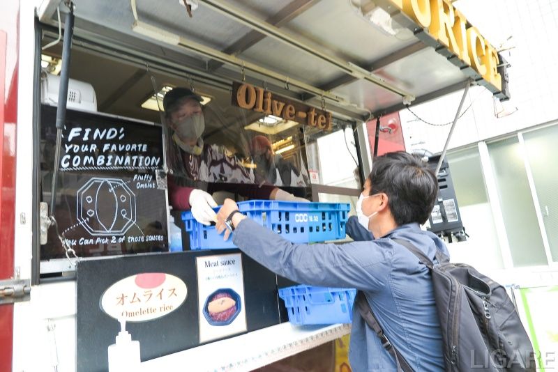 メロウの「フードトラック駆けつけ隊」練馬光が丘病院での様子