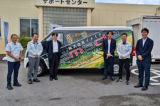 フォロフライの商用EV「EV F1 VAN」の試乗会を沖縄県うるま市で開催　