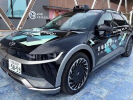 電脳交通、徳島・鳴門で自動運転タクシーの実証運行を開始。自社配車システム活用で「ハイブリッド運行」を実現