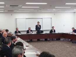 写真中央:近畿運輸局長 日笠 弥三郎氏