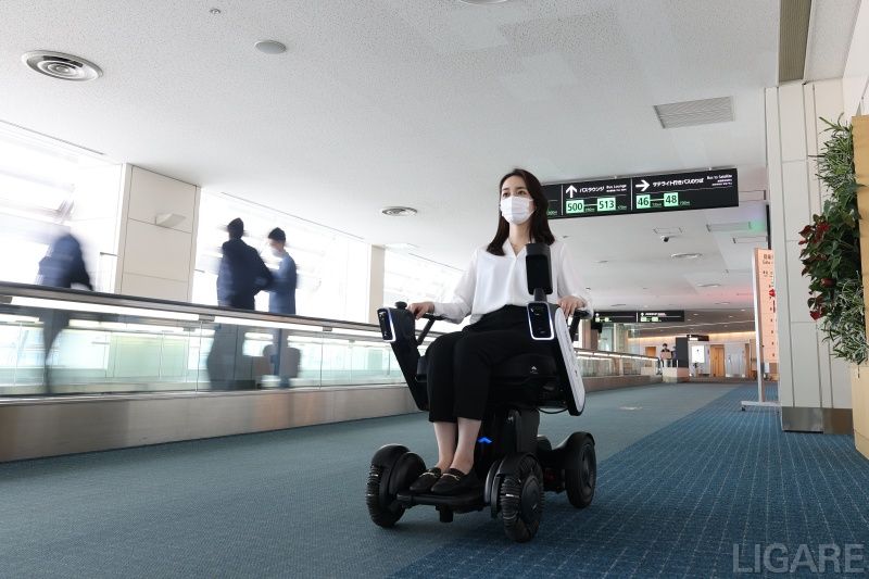 Whillが羽田空港国内線出発ゲート全域での運行へ 今年度内に順次拡張 Ligare リガーレ 人 まち モビリティ Whillが羽田空港国内線出発ゲート全域での運行へ 今年度内に順次拡張 Ligare リガーレ 人 まち モビリティ