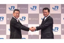 JR西日本とソフトバンク、自動運転・隊列走行BRTの成果と今後