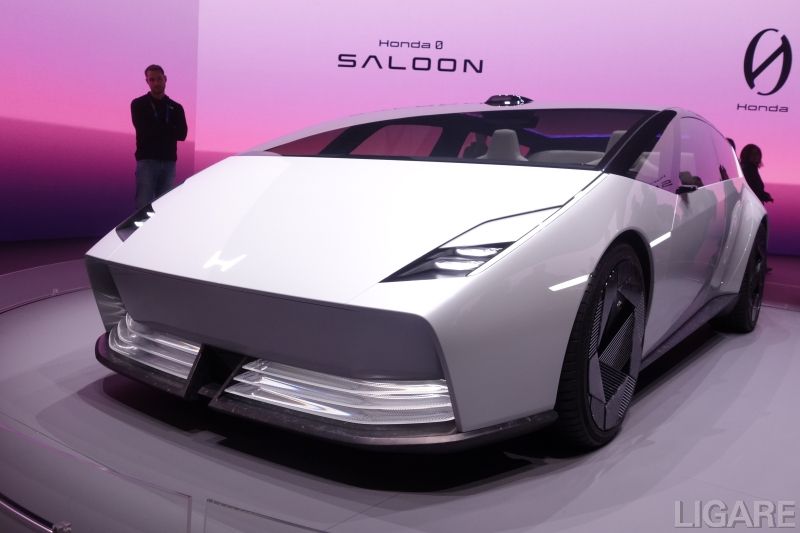 「Honda 0 SALOON」(撮影:LIGARE)