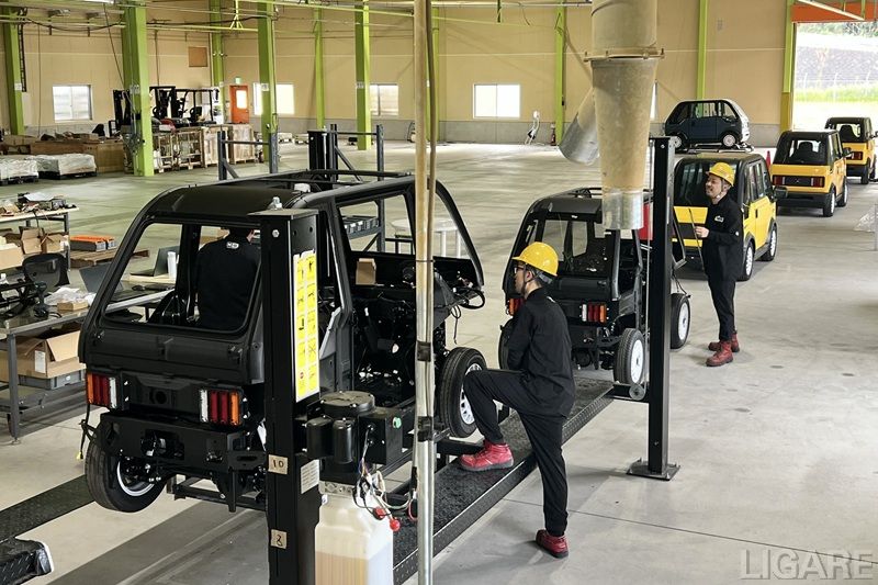 KGモーターズ、超小型EV「mibot」の初回納車を実施 プレ量産フェーズへ移行し供給体制を検証