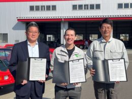 輝翠、りんご収穫ロボ「Adam」の青森展開を本格化 JA全農あおもり・外川農機と連携