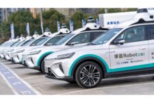 セレンスのアシスタント技術、中国のレベル4自動運転ロボタクシーに採用