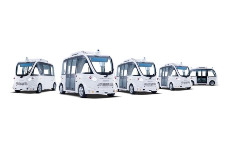 マクニカ、レベル4対応の自動運転バス販売へ 仏NAVYA製「EVO」を20日から