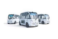 マクニカとHIOKI、自動運転EVバスの実証運行を工場周辺等で実施