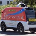 【国内初】無人自動配送ロボットが車道を自動走行する実証実験開始