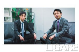 ティアフォー 創業者の加藤真平氏(左)と東京大学 教授の松尾豊氏(右)