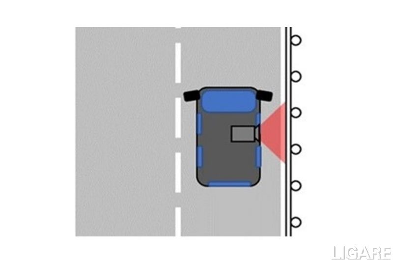「ガードレール支柱腐食点検システム」の撮影イメージ