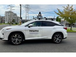 newmoとマクニカ、自動運転タクシーの実用化に向け協業を開始。実験車両の開発で連携