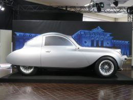 京セラのコンセプトカー「Moeye」