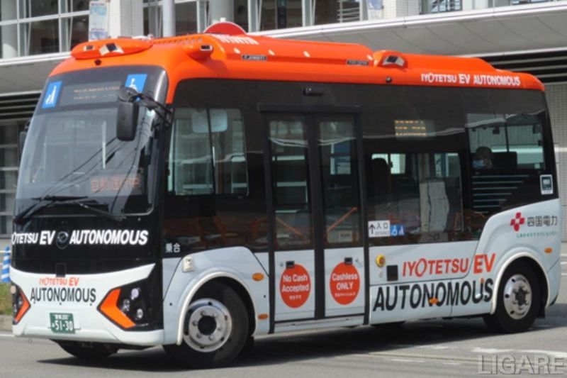 伊予鉄グループが運行する自動運転バス