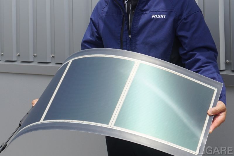 アイシンが開発したペロブスカイト太陽電池