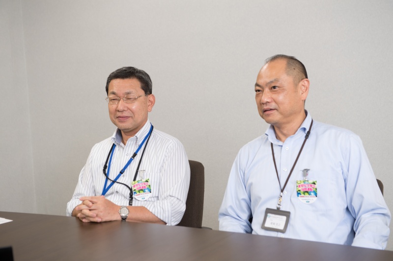 インタビューの様子