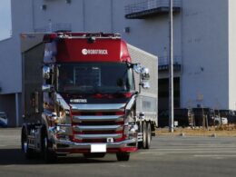 ロボトラックら、自動運転セミトレーラーの公道実証を実施。中継輸送での社会実装へ手応え