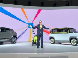 スズキ・鈴木俊宏社長